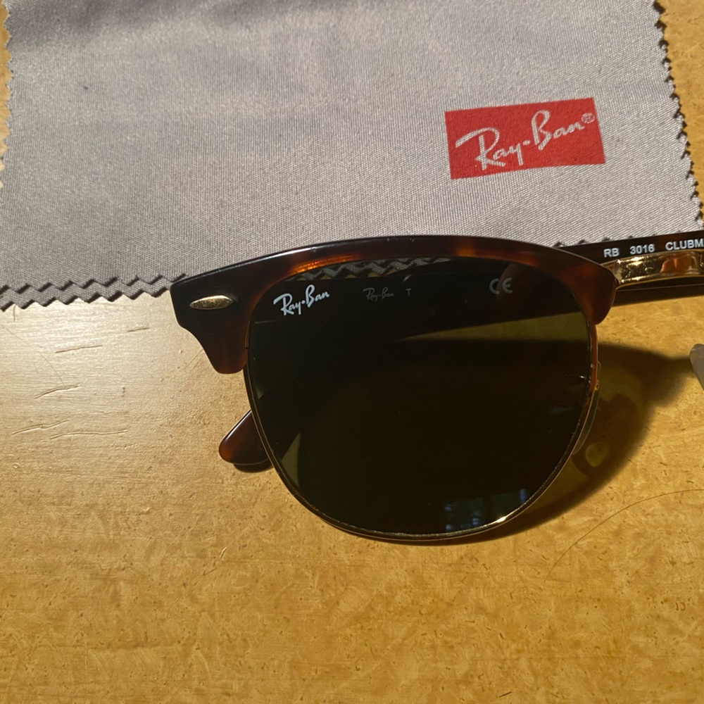 Clubmaster Raybans - Picture 2 of 4
